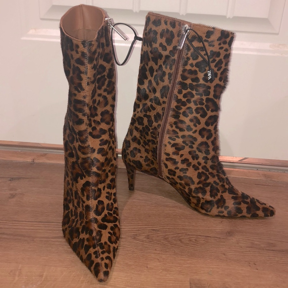 Zara leopard hair pointed booties!